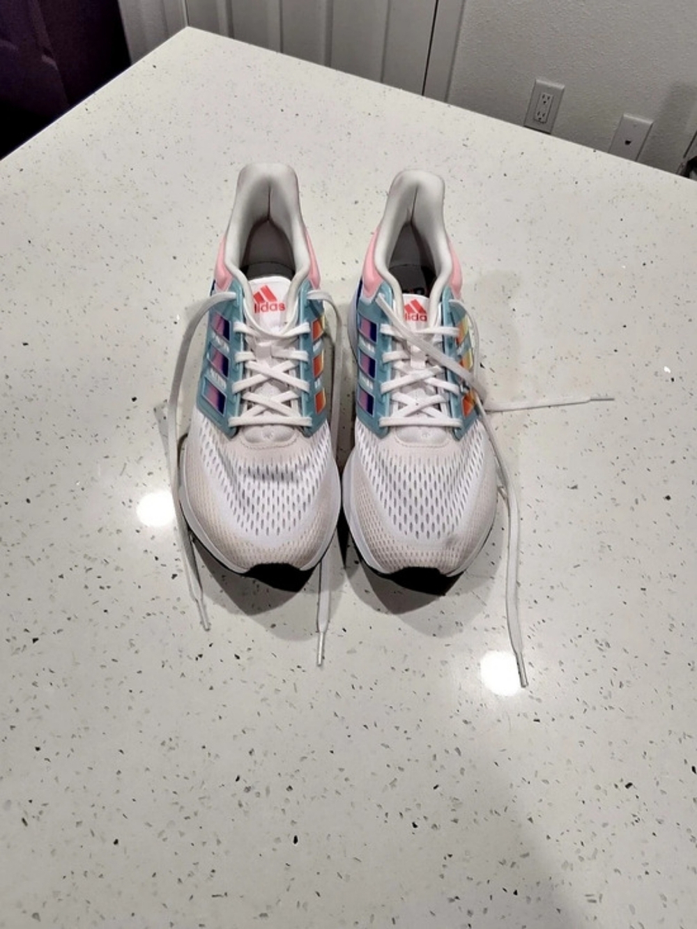 Size 10 - Adidas EQ21 Run White Semi Turbo W